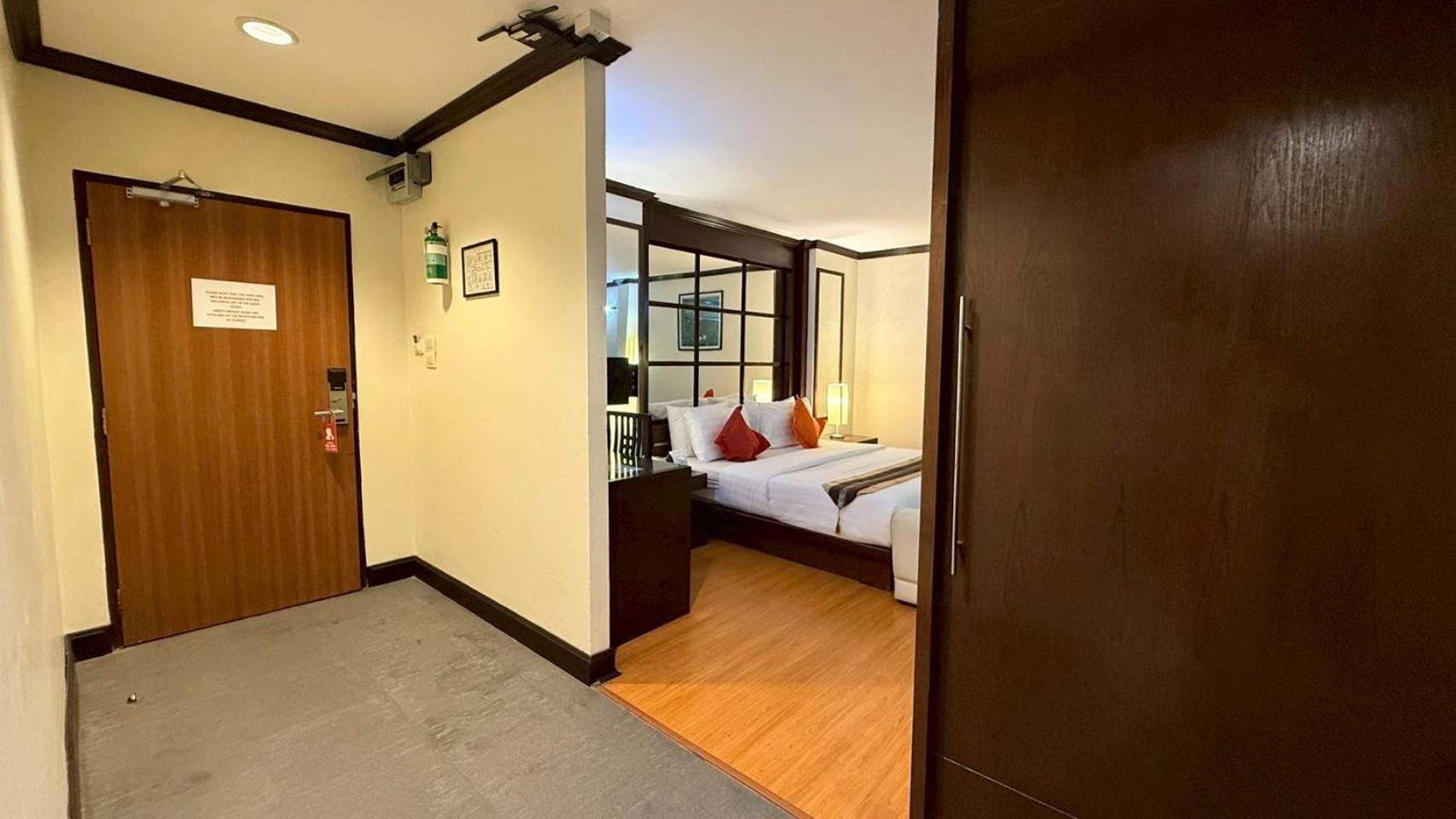 Grand Business Inn Bangkok Kültér fotó