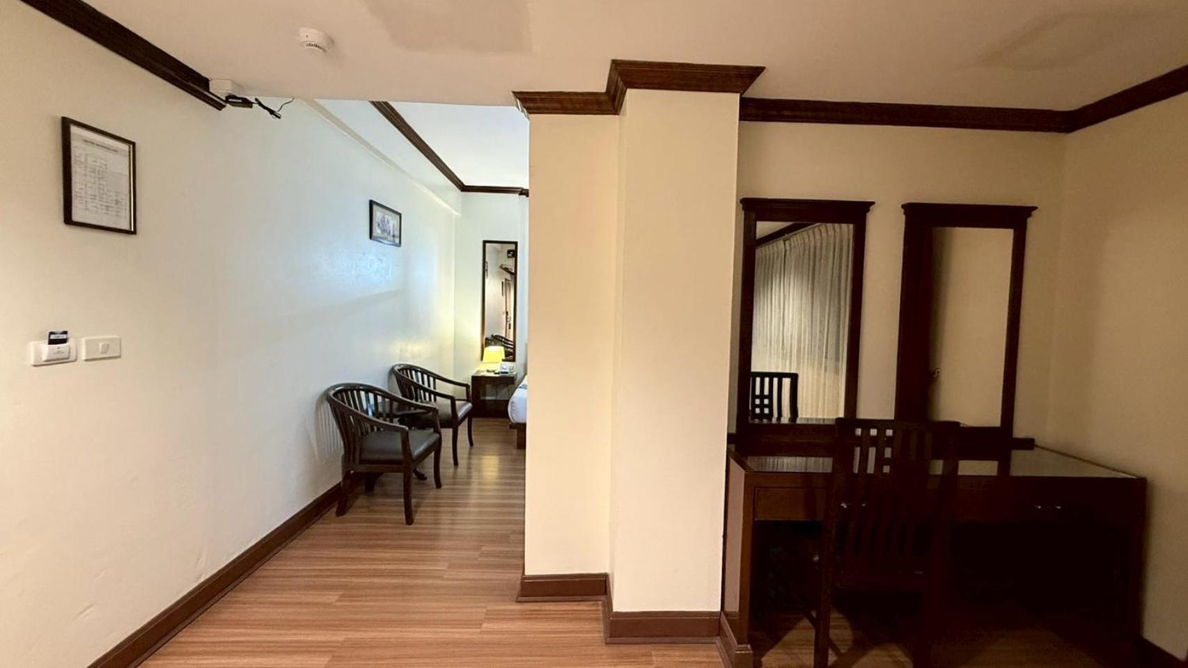 Grand Business Inn Bangkok Kültér fotó